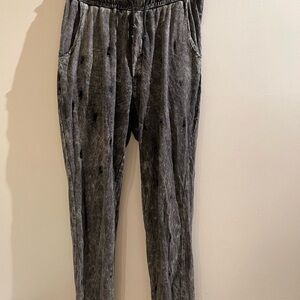 3/15$ innocent pants  ripped​